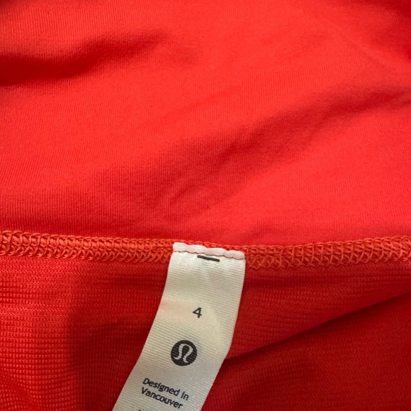 Lululemon Speed Up shorts 4” size 4 carnation red brand new - Picture 4 of 8